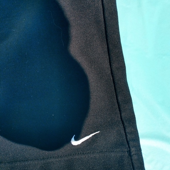 Good Nike Women's Black Work Out pants - Picture 4 of 5